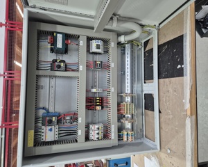 Switch cabinet egg crossover 1S / 1QB